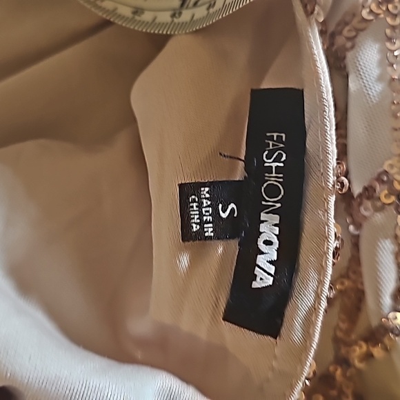 Women’s Rose Gold Dress - Picture 5 of 6